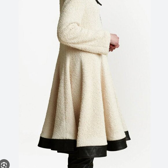 NWT KHAITE Jerole Bouclé Coat size medium - Picture 3 of 5